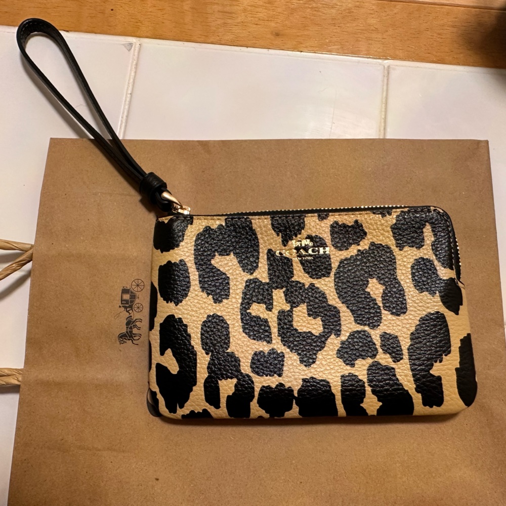 Coach Corner Zip Wristlet With Leopard Print